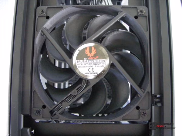 Bitfenix Pandora Window (19)