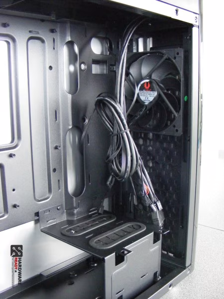 Bitfenix Pandora Window (29)