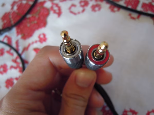 eaht700cable3