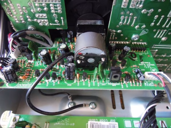 A-R650MKII_preamplifier