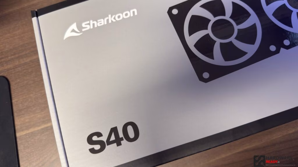 Sharkoon S40 Black edition. Recensione